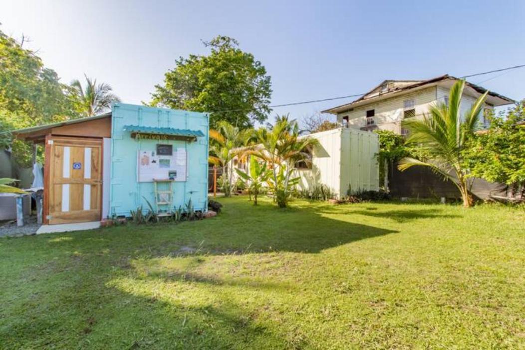 Container House Cahuita Hotel Exterior foto