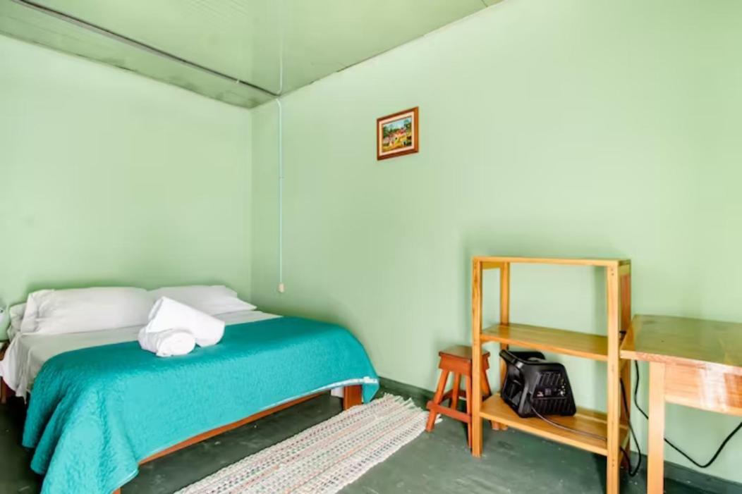 Container House Cahuita Hotel Exterior foto